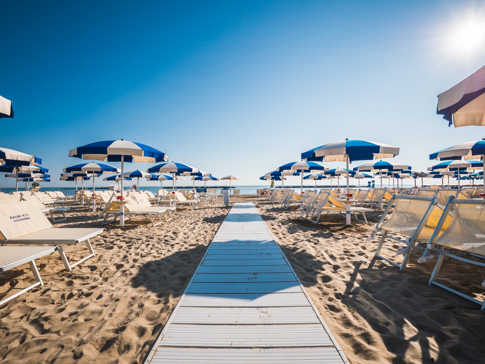 Senigallia beach的照片 带有宽敞的海岸