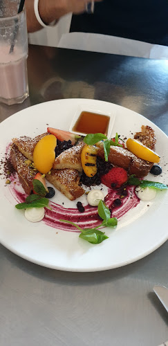 Block 9 Dempsey Rd, #01-12, Singapore 247697