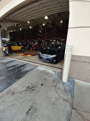 Tire Shop «Discount Tire Store - Cumming, GA», reviews and photos, 1600 Market Pl Blvd, Cumming, GA 30041, USA