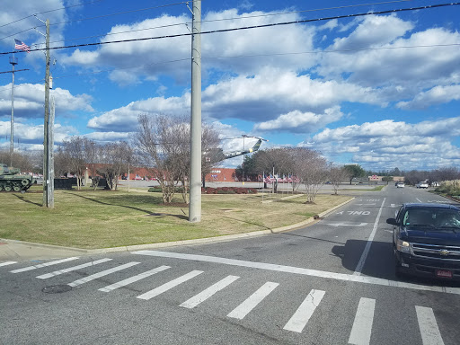 Shopping Mall «Midtown Village», reviews and photos, 1800 McFarland Blvd E, Tuscaloosa, AL 35404, USA