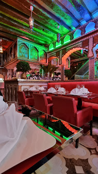Atmosphère du Restaurant indien Restaurant Sabraj à Paris - n°12