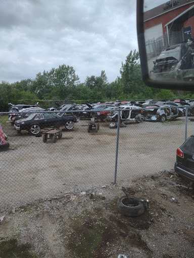 Salvage Yard «LKQ Pick Your Part - Chicago Heights», reviews and photos