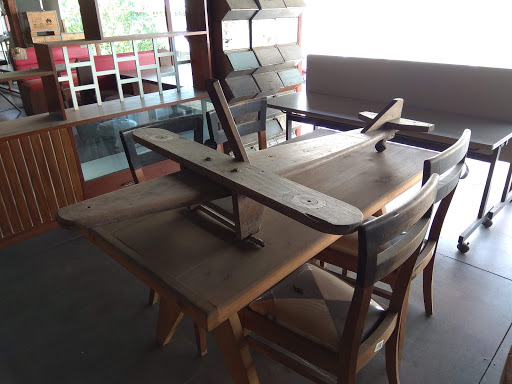 Stores to buy cheap custom-made furniture Bangkok