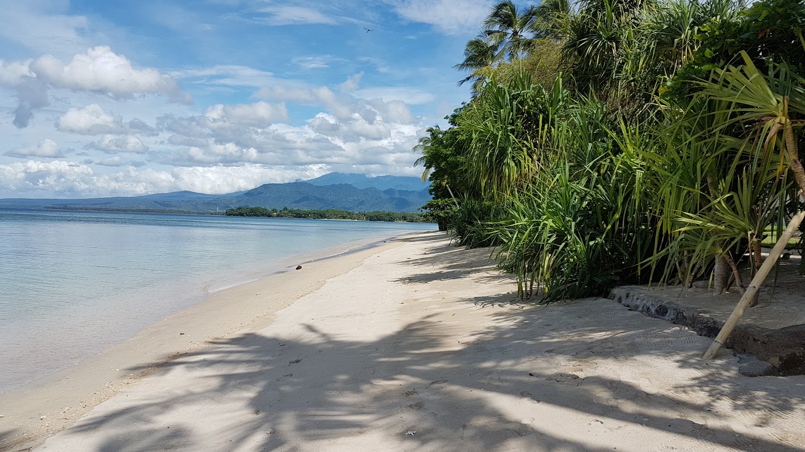 Fotografija Pantai Sire in naselje