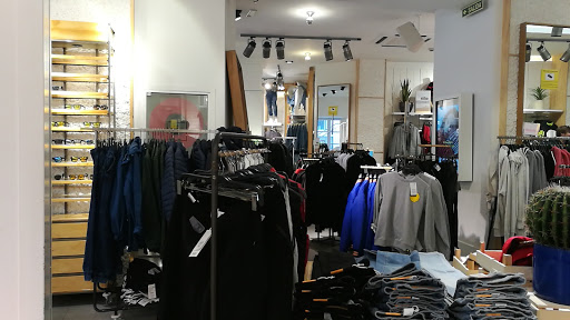 Men's clothing shops Seville