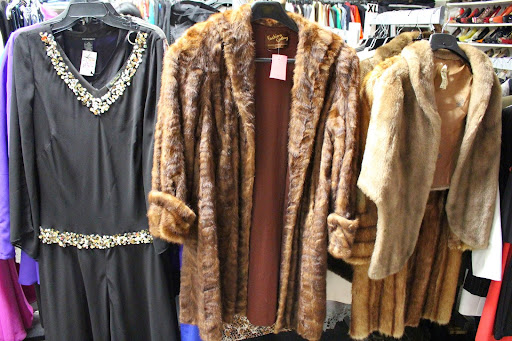 Levine's Consignment and Resale Boutique