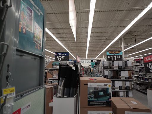 Discount Store «Walmart», reviews and photos, 50 N MacDade Blvd, Glenolden, PA 19036, USA
