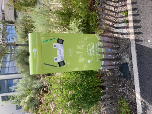 Borne de recharge de véhicules électriques SyDEV Charging Station La Roche-sur-Yon
