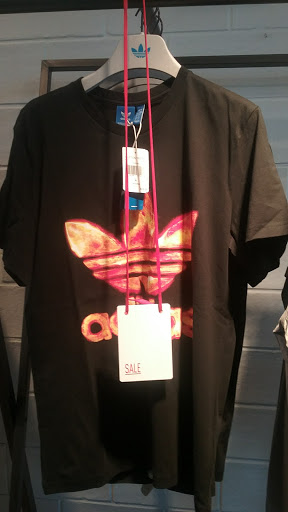 Shoe Store «Adidas Originals», reviews and photos, 8009 Melrose Ave, Los Angeles, CA 90046, USA