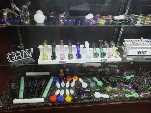 Tobacco Shop «Hazel Sky Smoke Shop San Pedro», reviews and photos, 7071 San Pedro Ave, San Antonio, TX 78216, USA