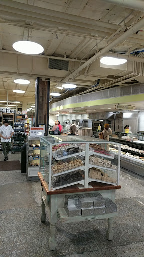 Grocery Store «Whole Foods Market», reviews and photos, 300 N Broad St, New Orleans, LA 70119, USA