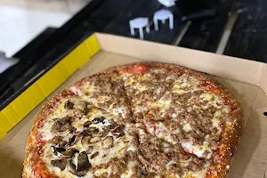 Pizza Pazzaz image
