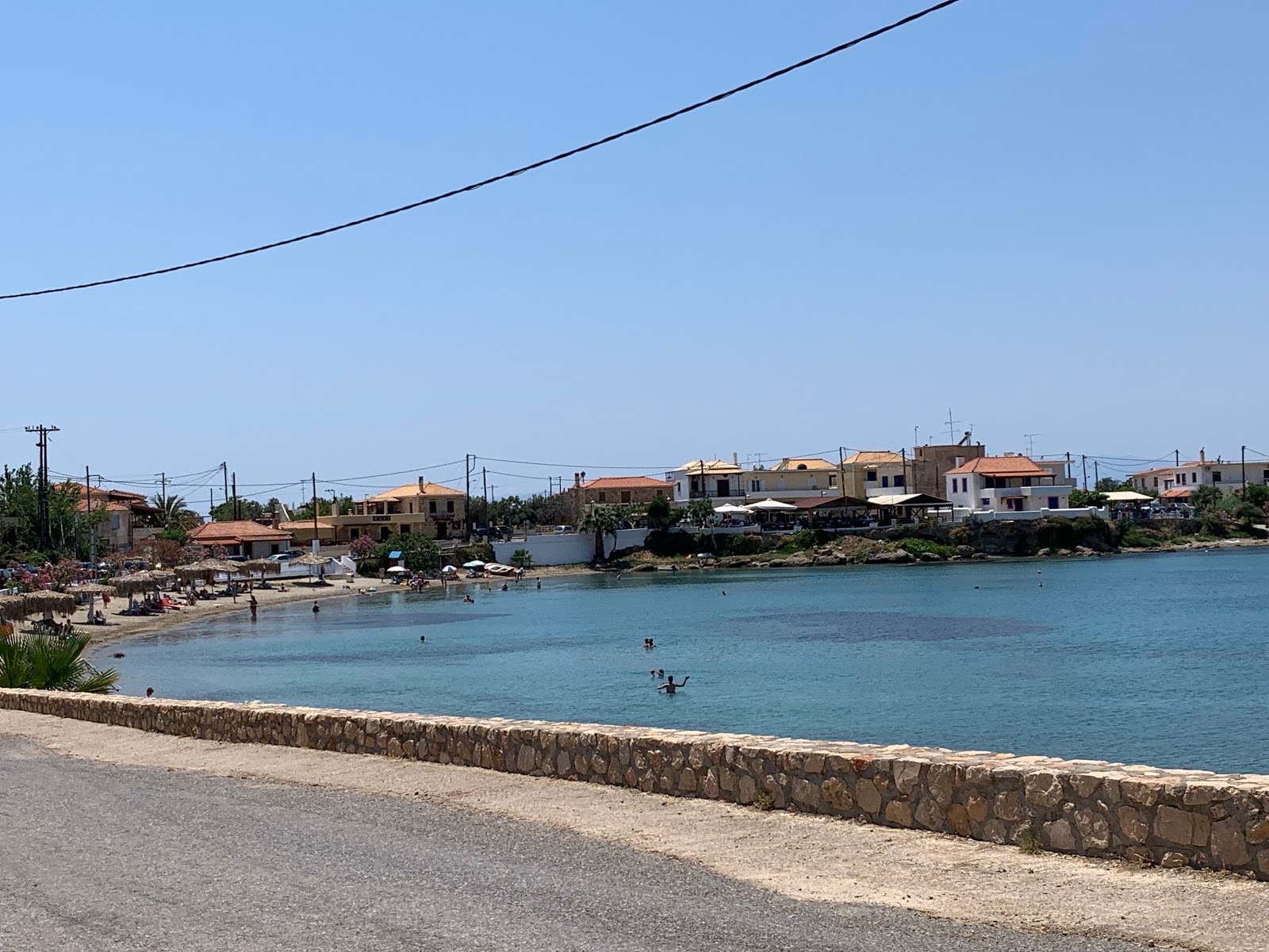 Foto af Archangelos beach og bosættelsen