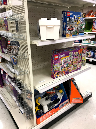 Department Store «Target», reviews and photos, 4400 Town Center Blvd, El Dorado Hills, CA 95762, USA