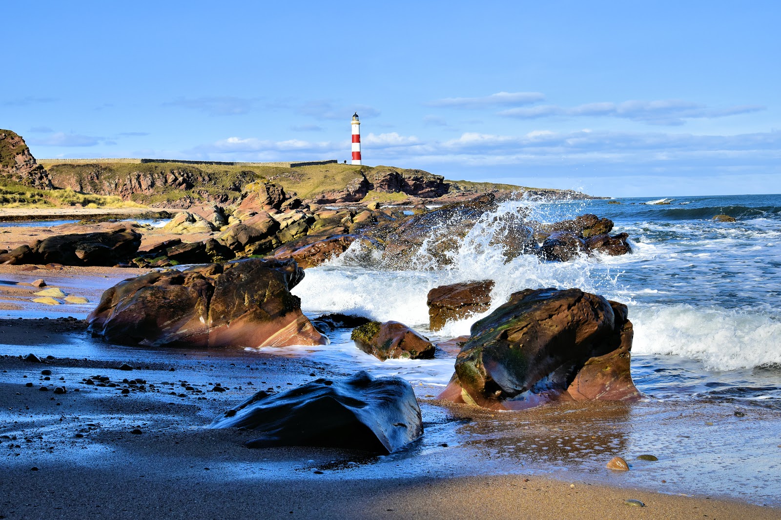 Photo of Tarbat Ness Lighthouse Beach with very clean level of cleanliness
