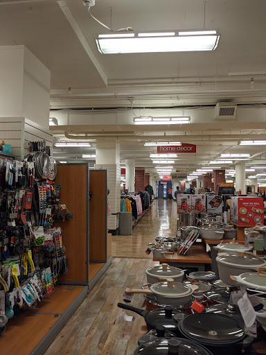 Department Store «T.J. Maxx», reviews and photos, 3222 M St NW, Washington, DC 20007, USA