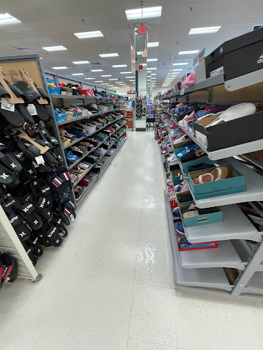 Department Store «Marshalls», reviews and photos, 333 N Main St, West Hartford, CT 06117, USA