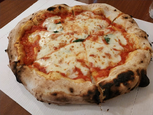 Pizzeria Partenopea in Campogalliano, Provincia di Modena