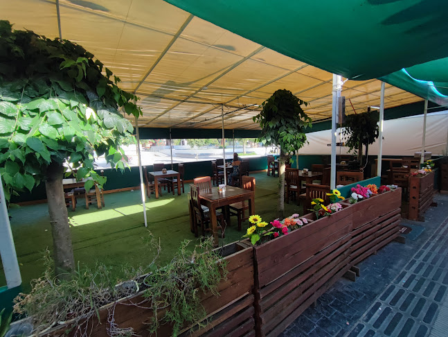 Plaza restaurant - Restaurante