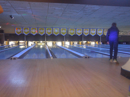 Bowling Alley «Collier Lanes», reviews and photos, 879 S Lapeer Rd, Oxford, MI 48371, USA