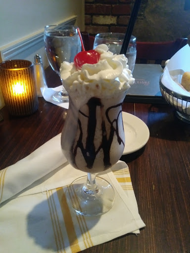 Italian Restaurant «The Pasta House», reviews and photos, 100 Alden Rd, Fairhaven, MA 02719, USA