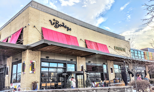 Shopping Mall «Town Center Plaza», reviews and photos, 5000 W 119th St, Leawood, KS 66209, USA