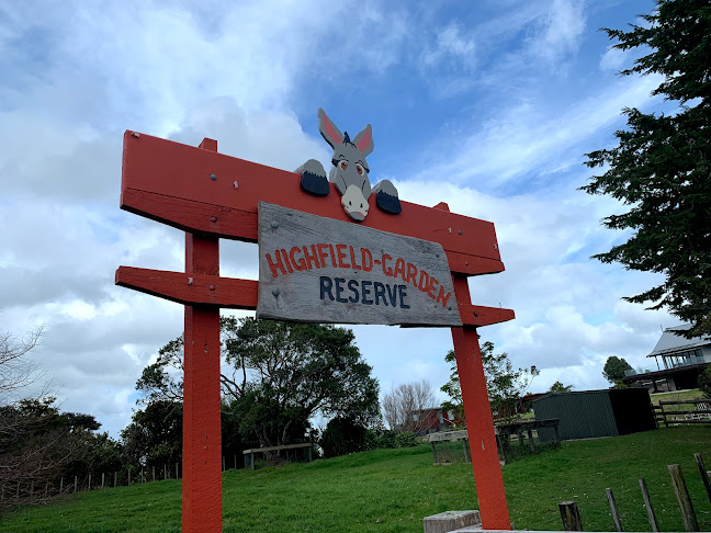 Comments and reviews of Highfield Gardens Reserve