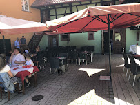 Atmosphère du Restaurant de spécialités alsaciennes Restaurant Buerehof à Entzheim - n°14