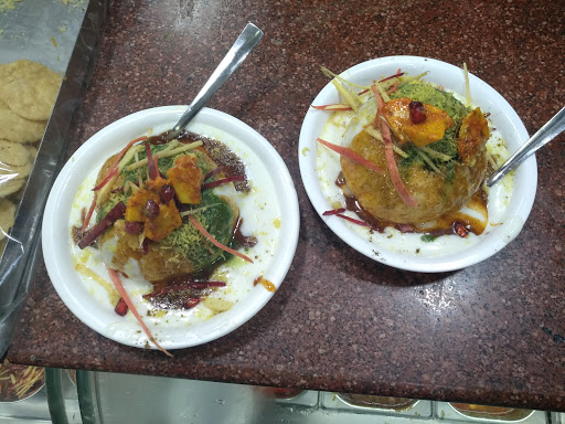 बीकानेरवाला - इंडियन रेस्टोरेंट इन चांदनी चौक, न्यू दिल्ली