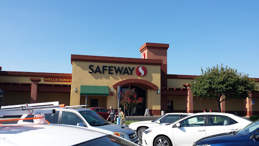Grocery Store «Safeway», reviews and photos, 7301 Greenback Ln, Citrus Heights, CA 95621, USA
