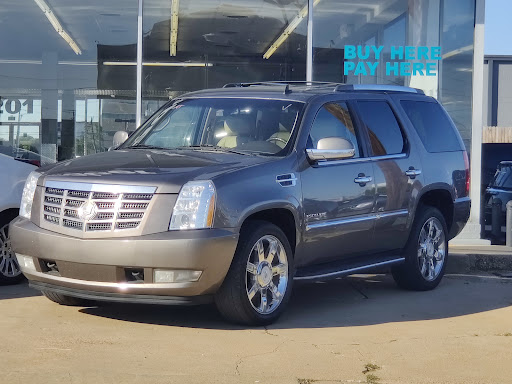 Used Car Dealer «DriveTime Used Cars», reviews and photos, 821 E Division St, Arlington, TX 76011, USA