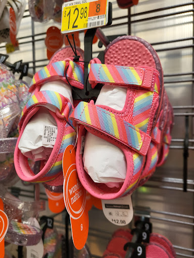 Department Store «Walmart Supercenter», reviews and photos, 2351 Century Dr, West Mifflin, PA 15122, USA