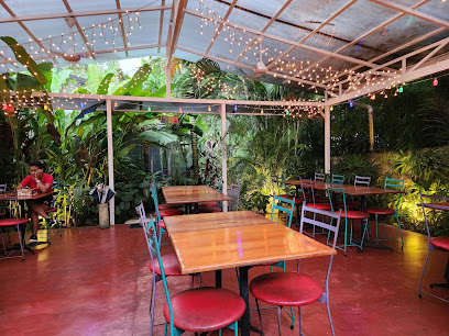 EL PATIO DE CAFé MILAGRO