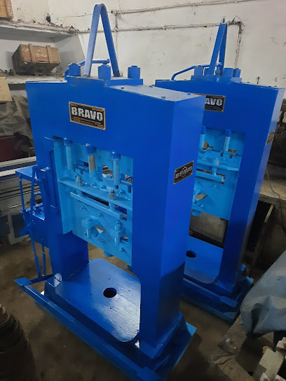 BRAVO INDUSTRIES : Lathe Machine/Machinery Manufacturer/Hydraulic Press manufacturer/Power press manufacturer in Batala