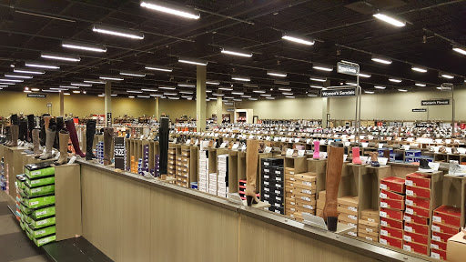 Shoe Store «DSW Designer Shoe Warehouse», reviews and photos, 21001 North Tatum Boulevard, Phoenix, AZ 85050, USA