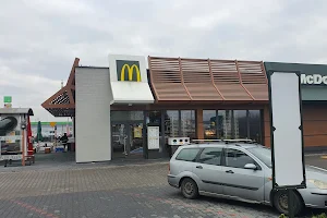 Restauracja McDonald's image