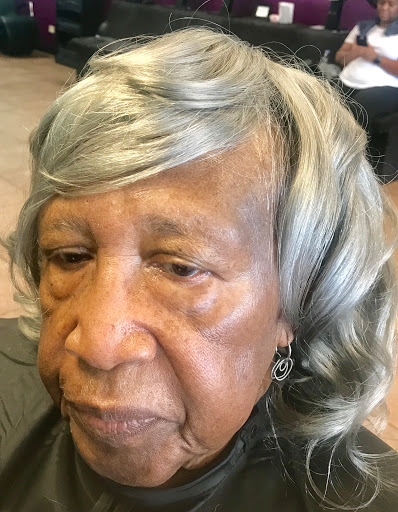 Beauty Salon «Milili Salon & Spa», reviews and photos, 373 S Budler Rd, Romeoville, IL 60446, USA