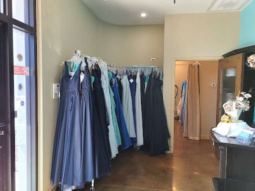 Bridal Shop «Bearer of the Bling Bridal», reviews and photos, 6125 54th Ave N Unit A, Kenneth City, FL 33709, USA