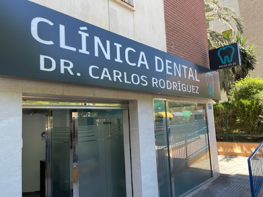 CLINICA DENTAL DR. CARLOS RODRIGUEZ