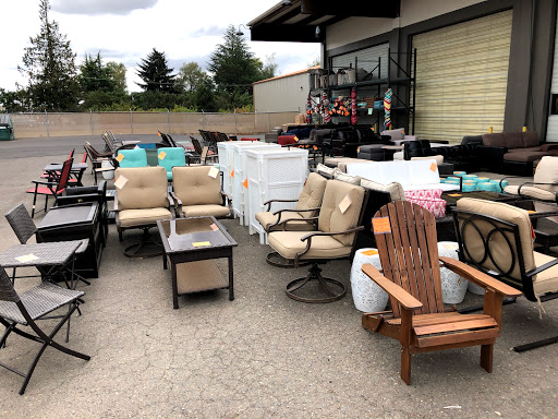 Furniture Store «Encore Home Furnishings», reviews and photos, 2730 NE Bunn Rd, McMinnville, OR 97128, USA