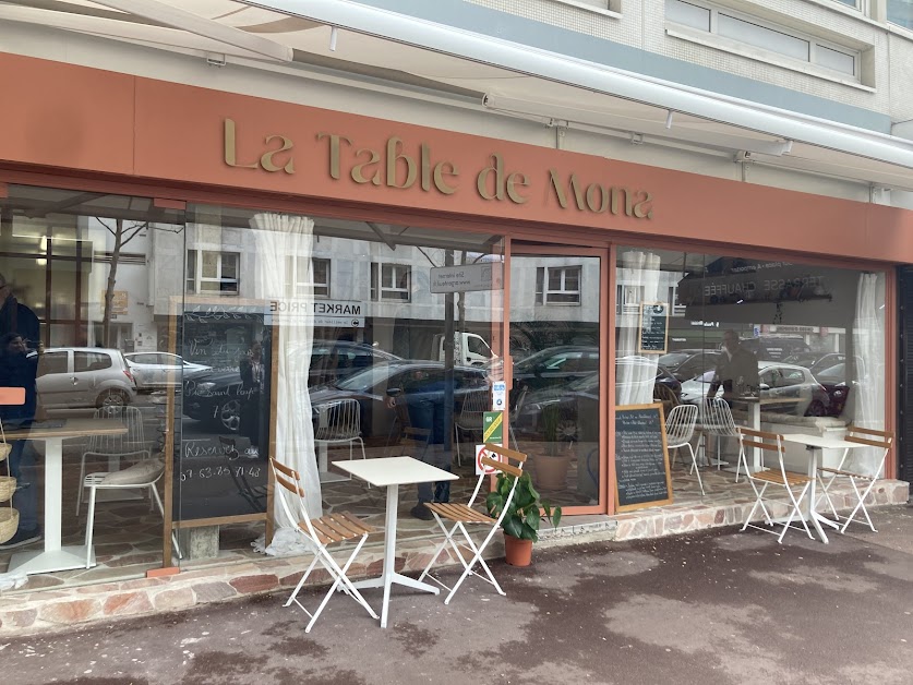 La Table de Mona à Argenteuil