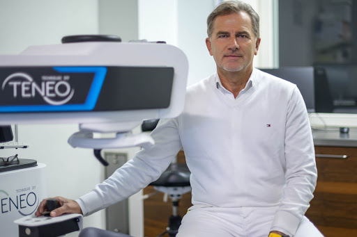 Augenchirurg Dr. Reinhard Schranz