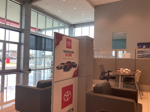 Toyota Dealer «Toyota of Fort Walton Beach», reviews and photos, 1006 Beal Pkwy NW, Fort Walton Beach, FL 32547, USA
