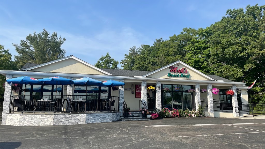 Maks Roast Beef and Breakfast 02038