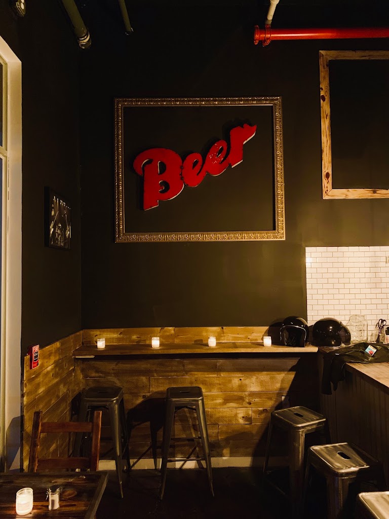 The Blues Burgers 33138