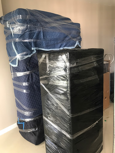 Moving and Storage Service «Miami Movers For Less», reviews and photos, 17854 NE 5th Ave, Miami, FL 33162, USA