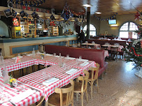 Atmosphère du Aux Pyrénées, café restaurant à Oloron à Oloron-Sainte-Marie - n°10