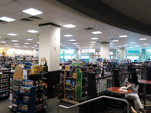 Book Store «Barnes & Noble», reviews and photos, 7707 Bluebonnet Blvd, Baton Rouge, LA 70810, USA
