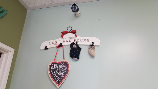 Laundromat «Sudz Laundry House», reviews and photos, 1905 W La Habra Blvd, La Habra, CA 90631, USA