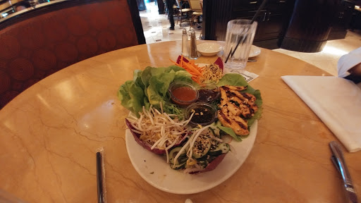 Restaurant «The Cheesecake Factory», reviews and photos, 2223 N Westshore Blvd, Tampa, FL 33607, USA